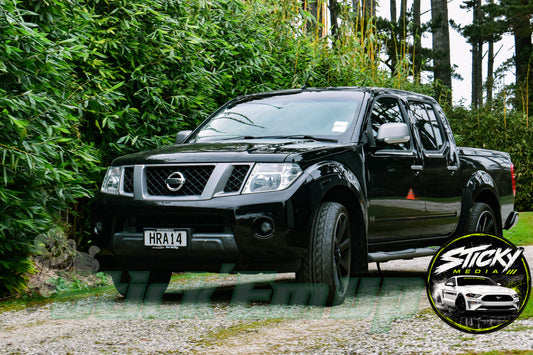 Black Nissan Navara D40 - Cars & Coffee May 26 #60
